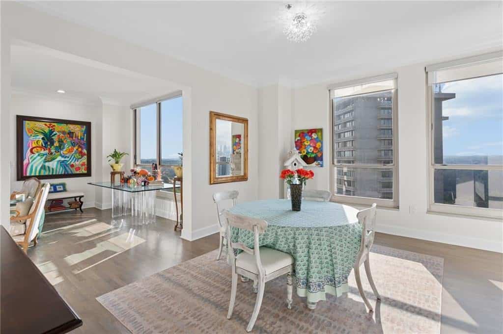 Listing photo 6
