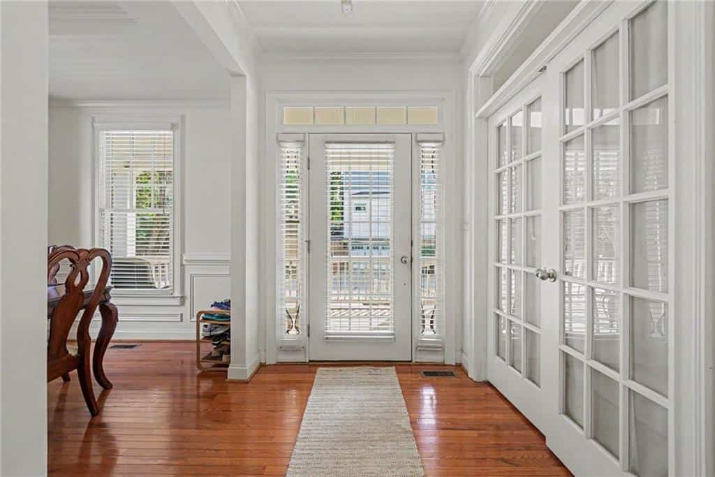 Listing photo 6