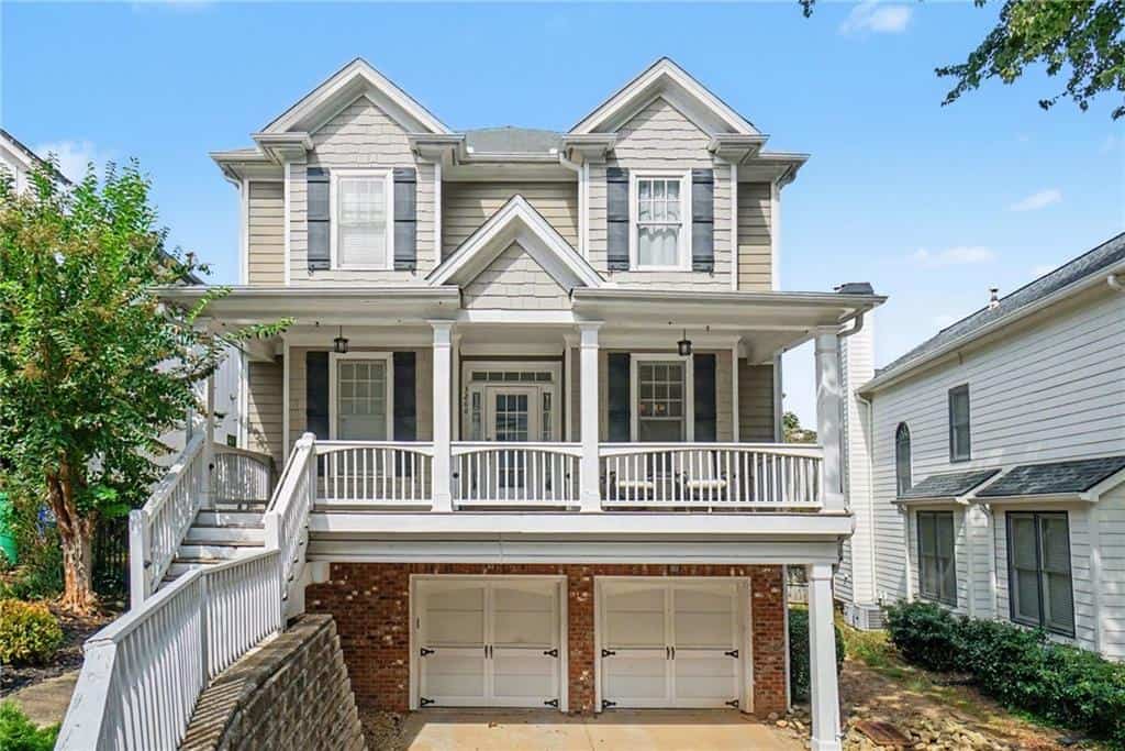 Listing photo 2