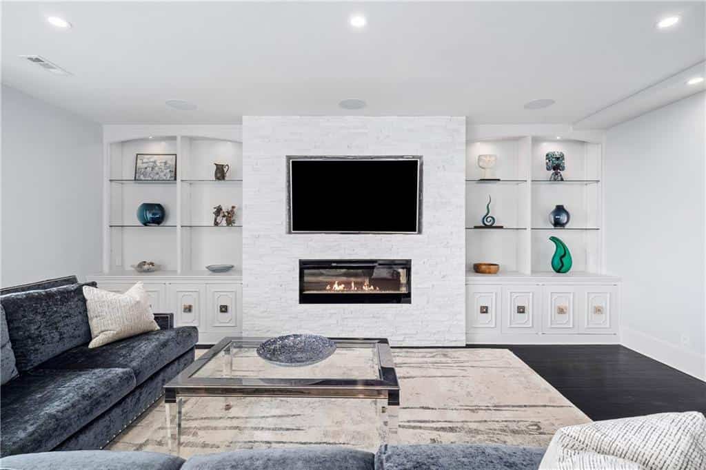 Listing photo 6