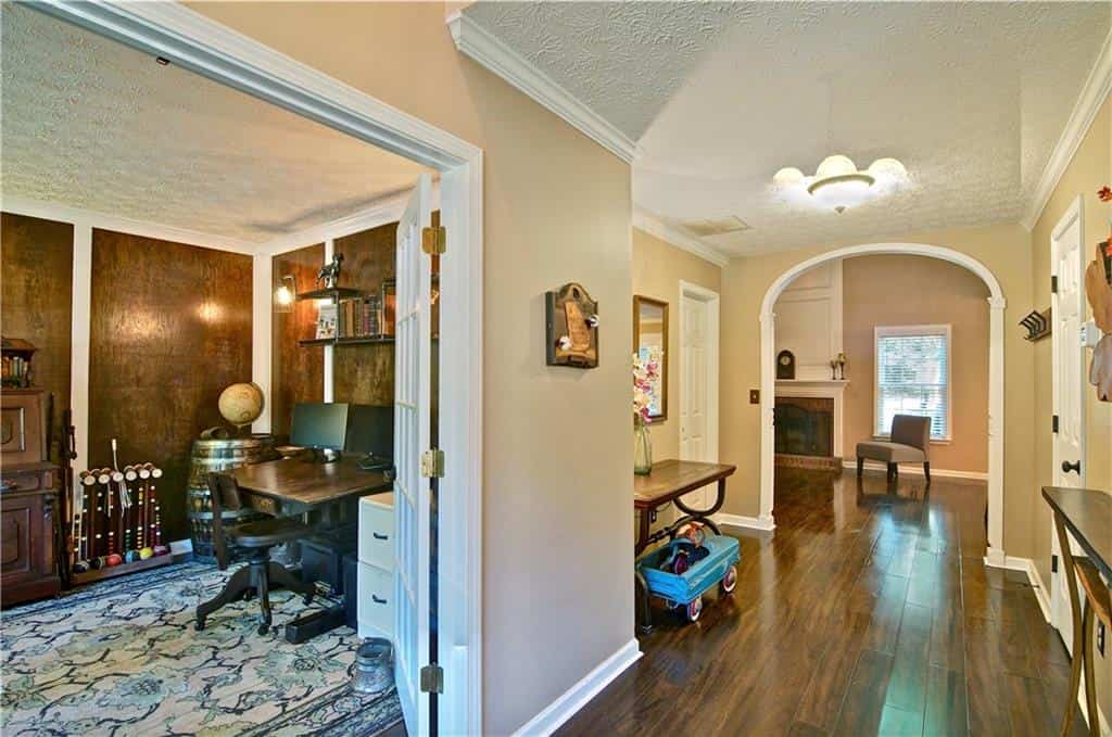 Listing photo 6
