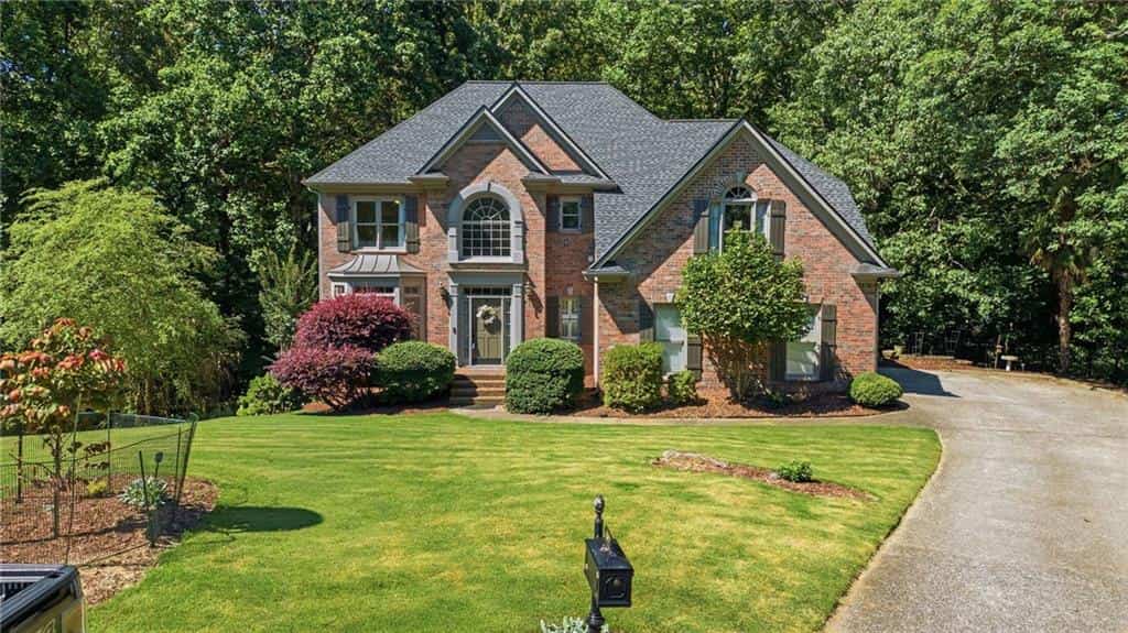 835 Forestwalk Drive, Suwanee, GA 30024