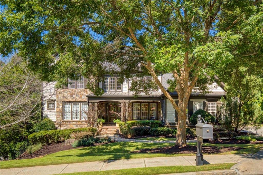 5244 Brendlynn Drive, Suwanee, GA 30024