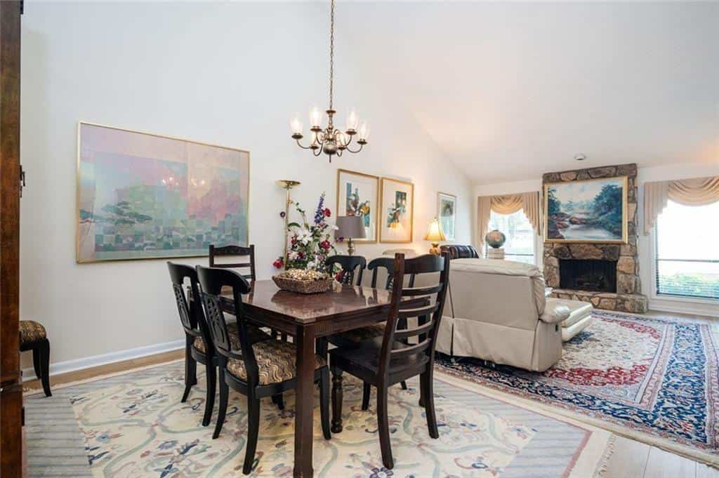Listing photo 6