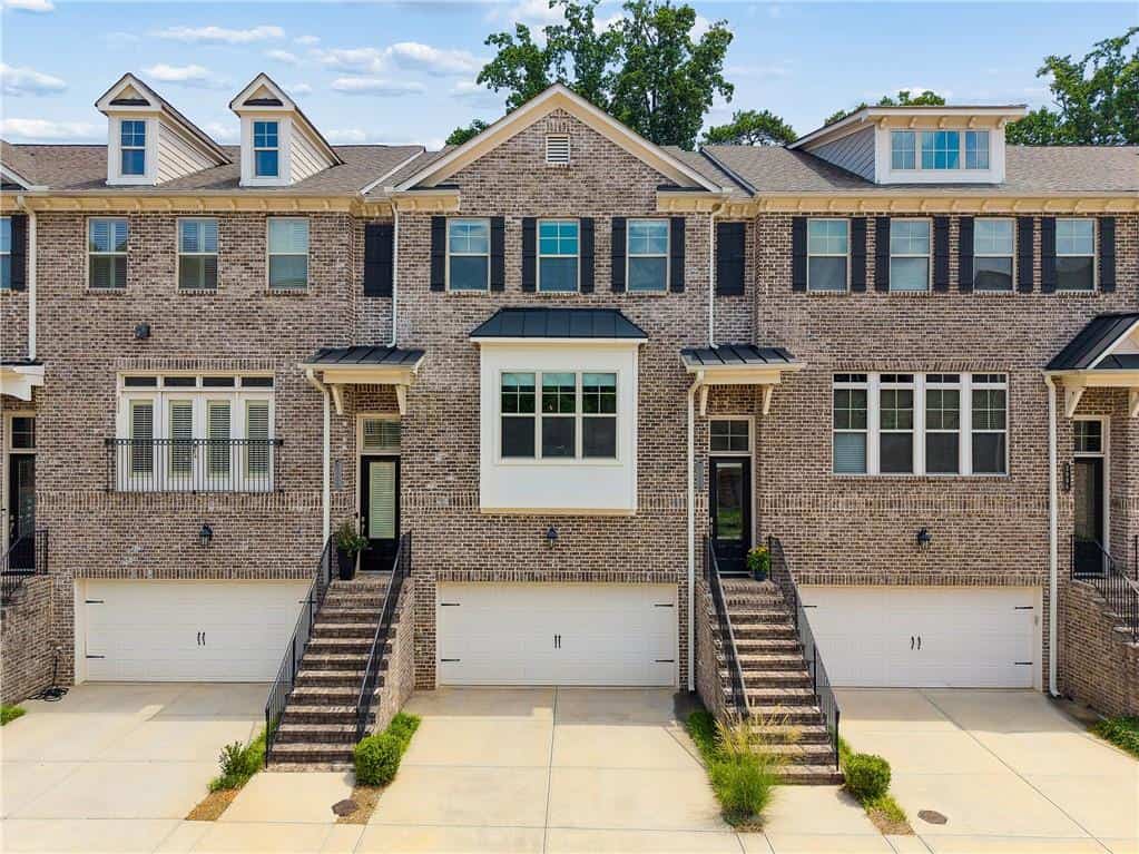 2002 Raven Way, Atlanta, GA 30341