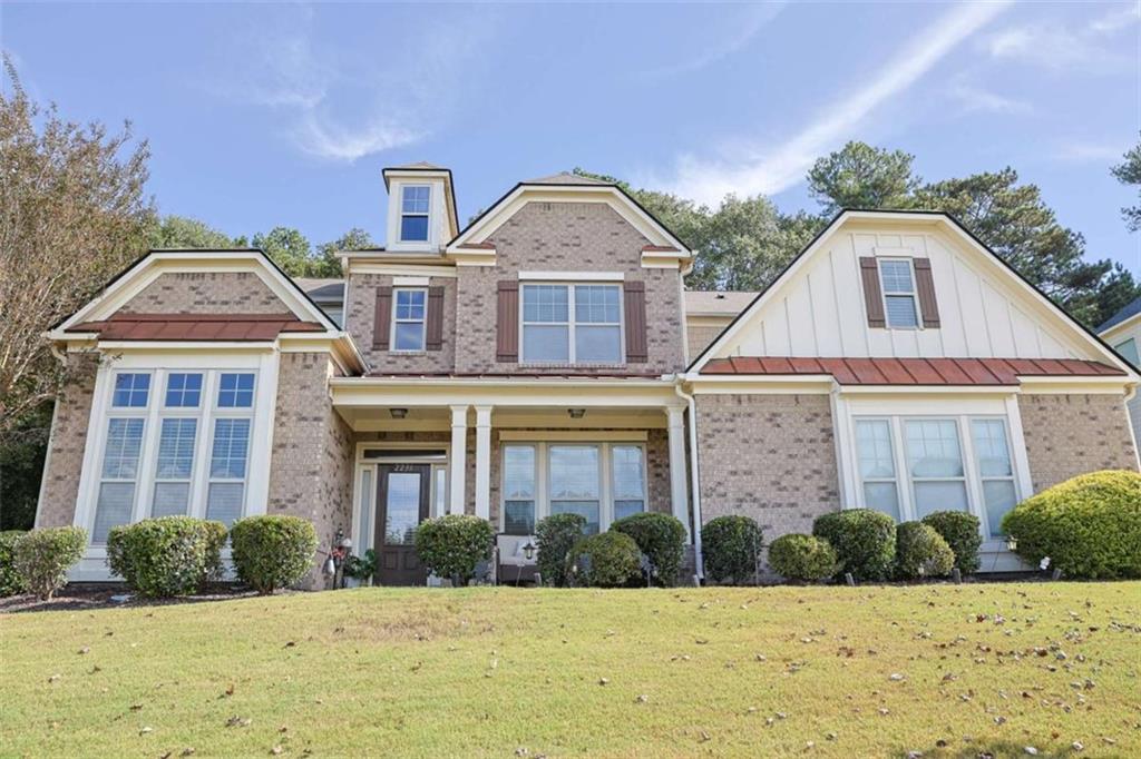 Listing photo 2