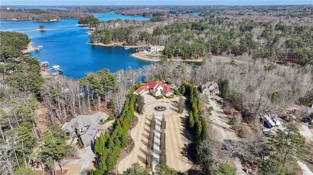 6525 Garrett Road, Buford, GA 30518