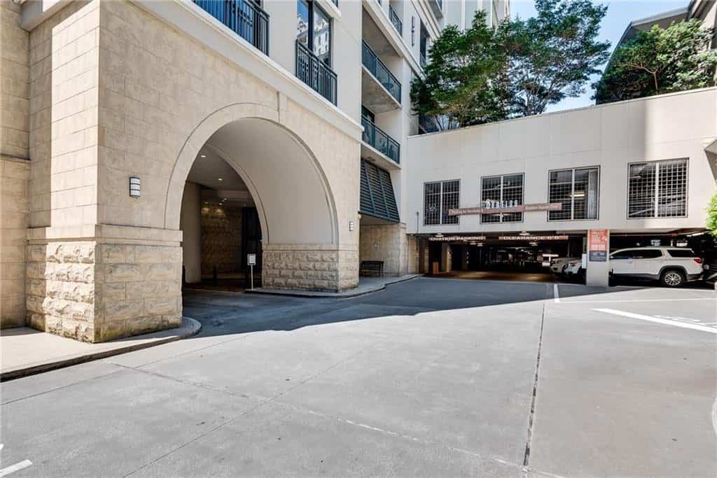 3040 Peachtree Road NW 1602 #1602, Atlanta, GA 30305