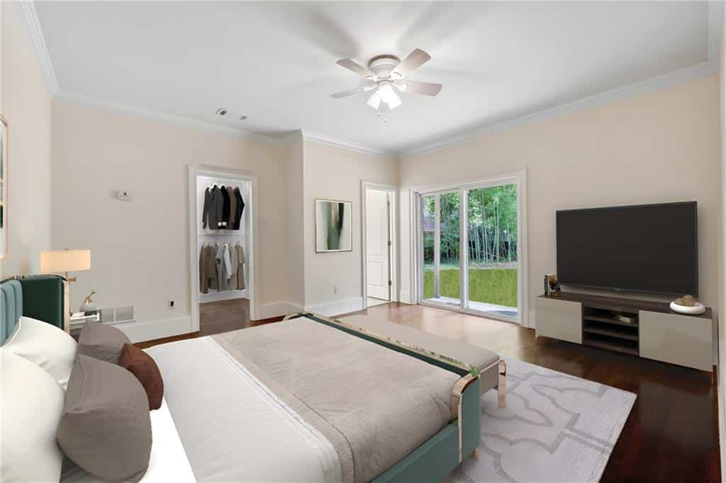Listing photo 6
