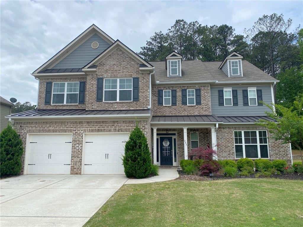 202 Oakleigh Pointe Drive, Dallas, GA 30157