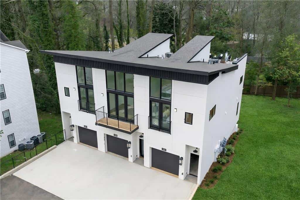 1169 Penny Lane, Atlanta, GA 30324