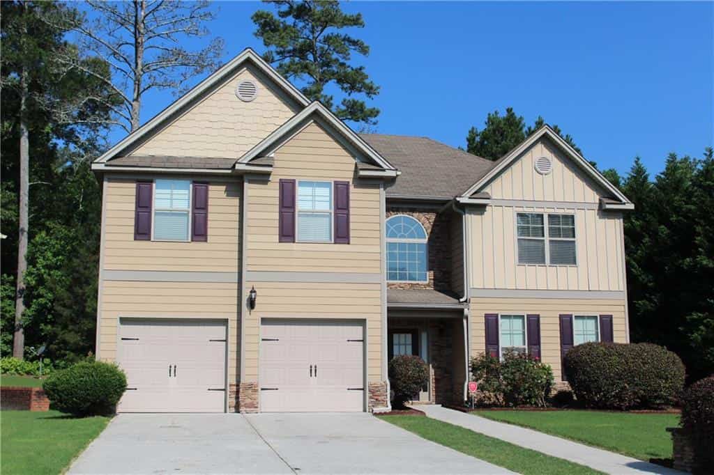2597 Corey Park Drive, Loganville, GA 30052