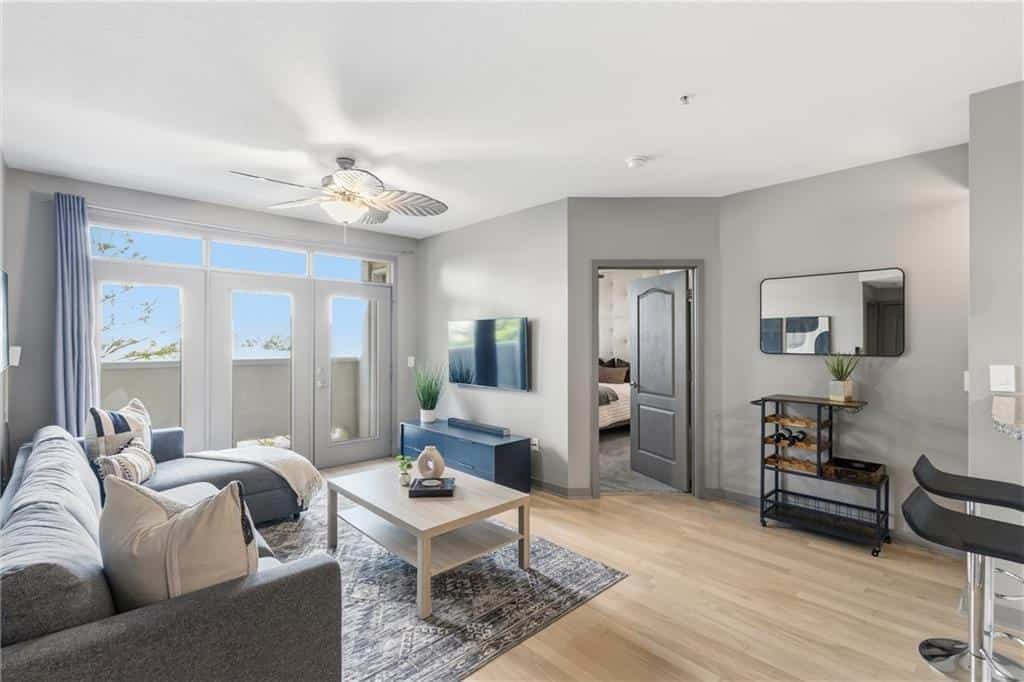 390 17th Street NW 4053 #4053, Atlanta, GA 30363