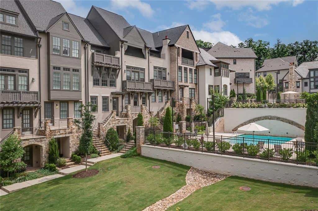 6719 Encore Boulevard, Sandy Springs, GA 30328