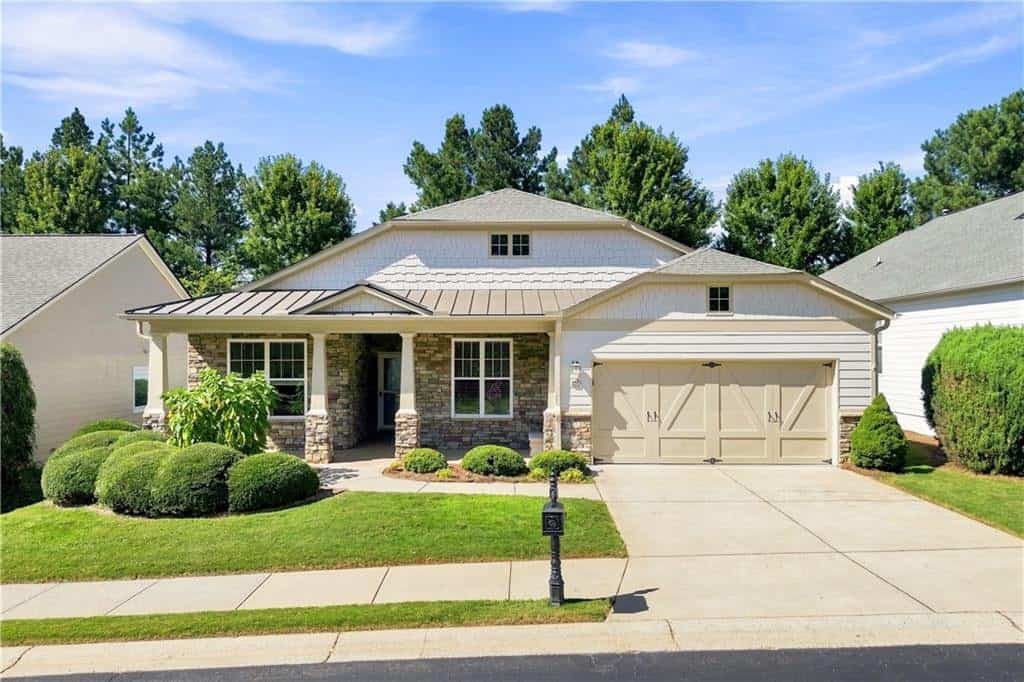 637 Laurel Crossing, Canton, GA 30114