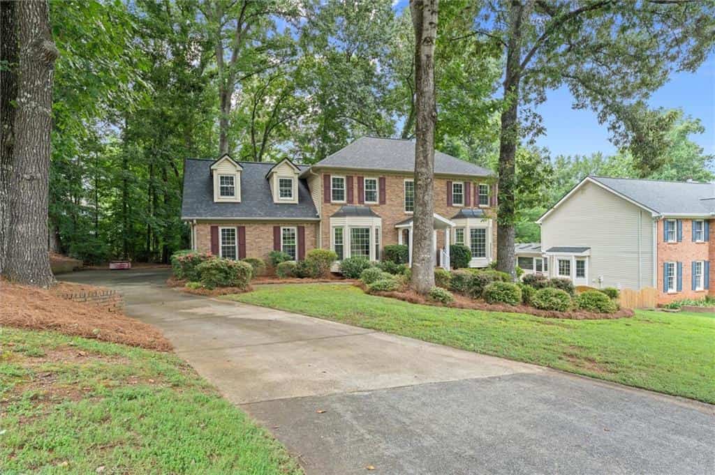 2711 Arbor Summit, Marietta, GA 30066