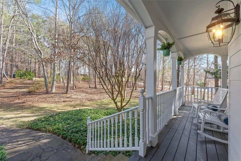 Listing photo 6