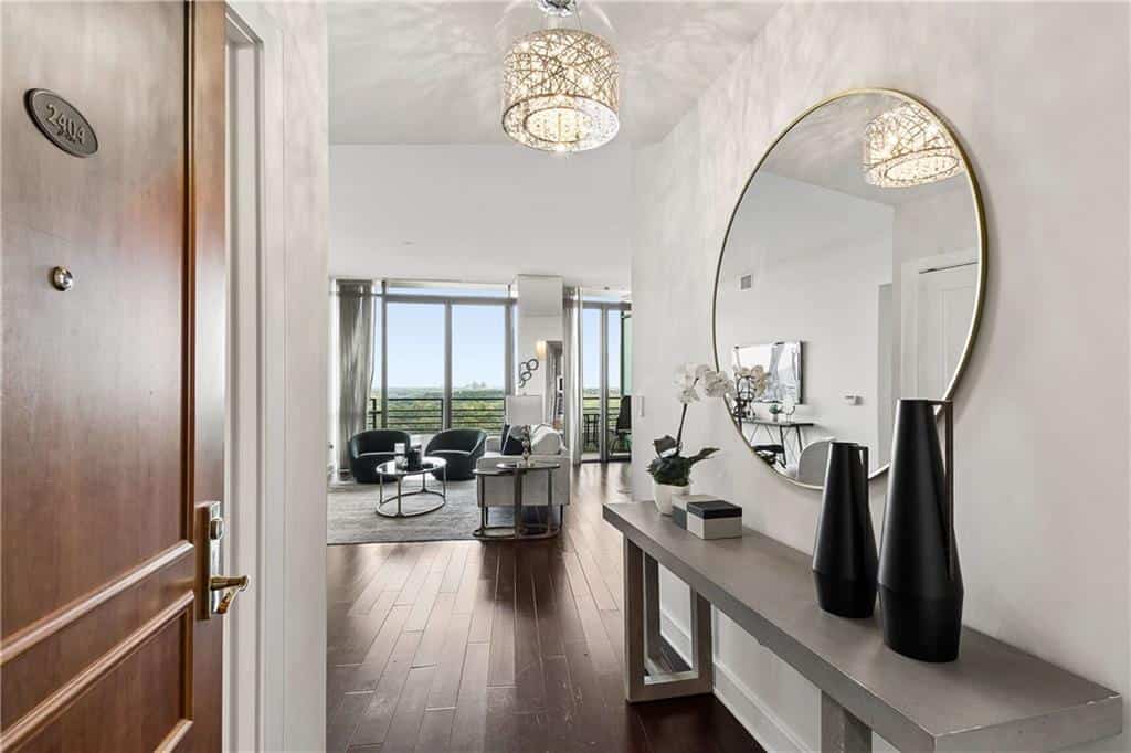 700 Park Regency Place NE 2404 #2404, Atlanta, GA 30326