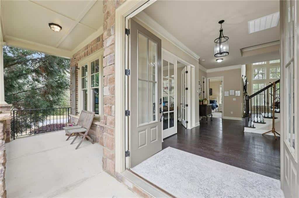 Listing photo 4