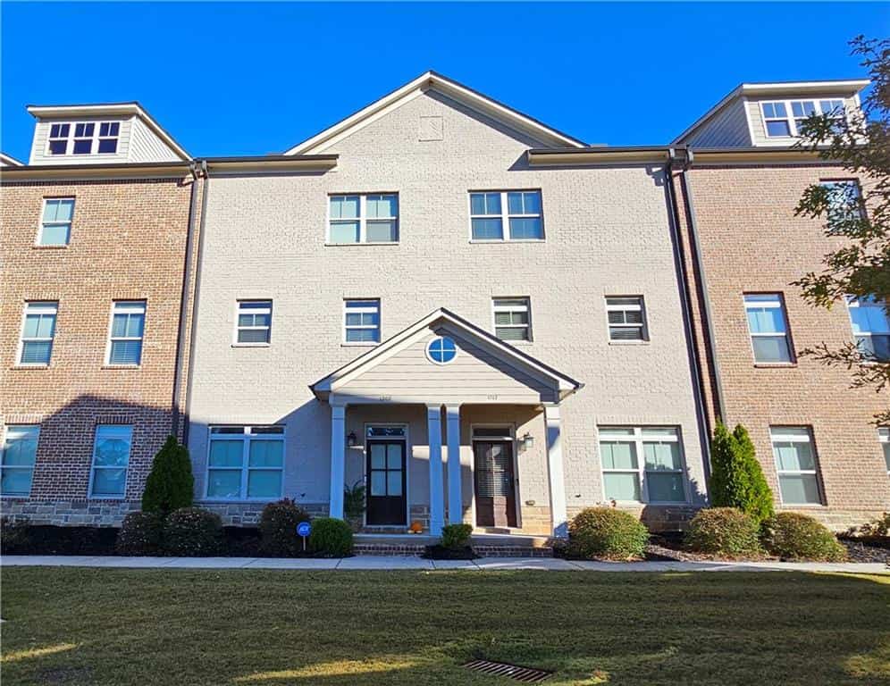 1212 Stone Castle Circle, Smyrna, GA 30080