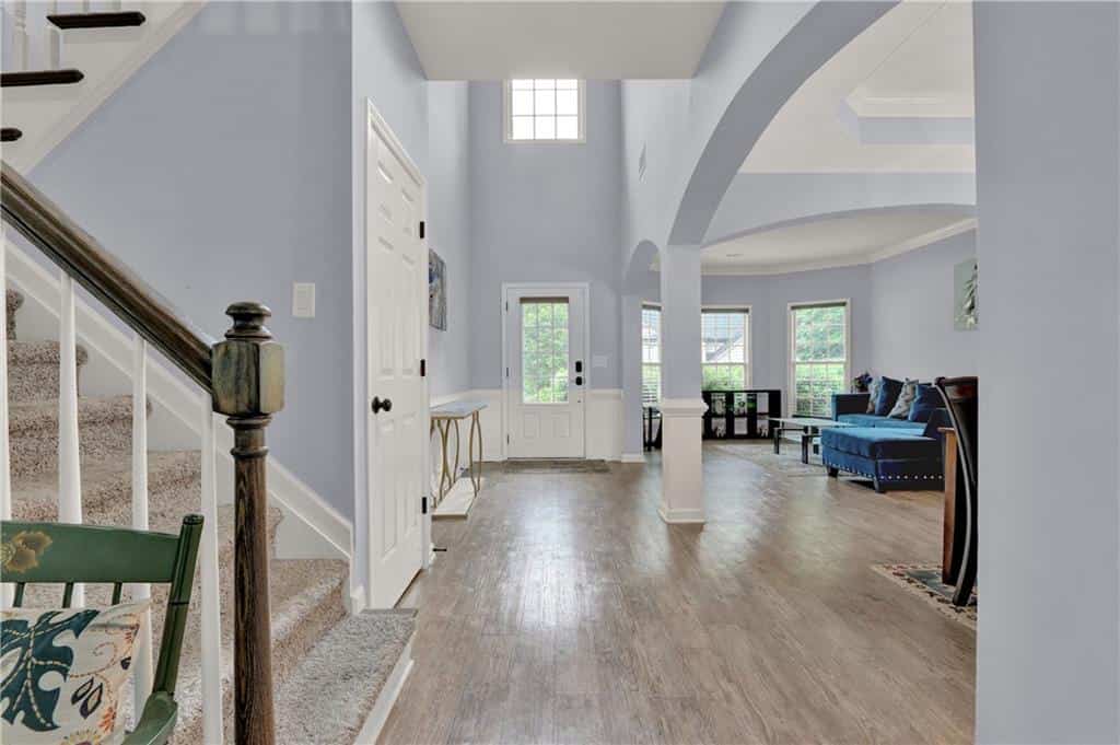 Listing photo 6