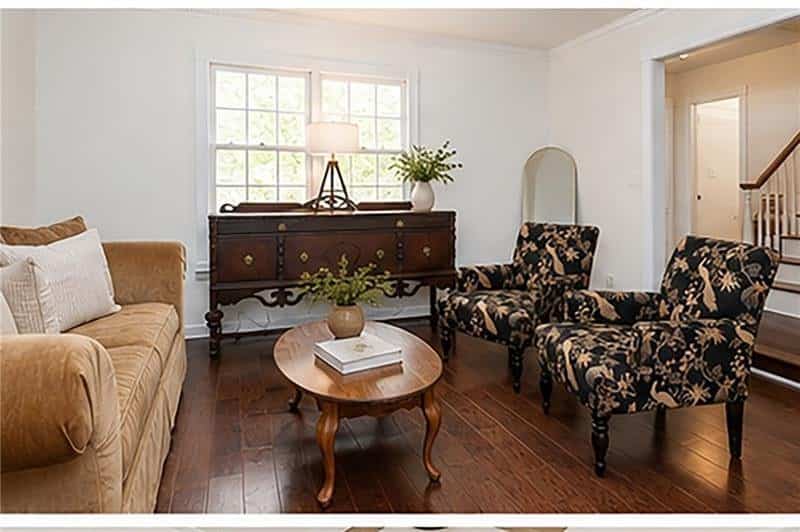 Listing photo 3