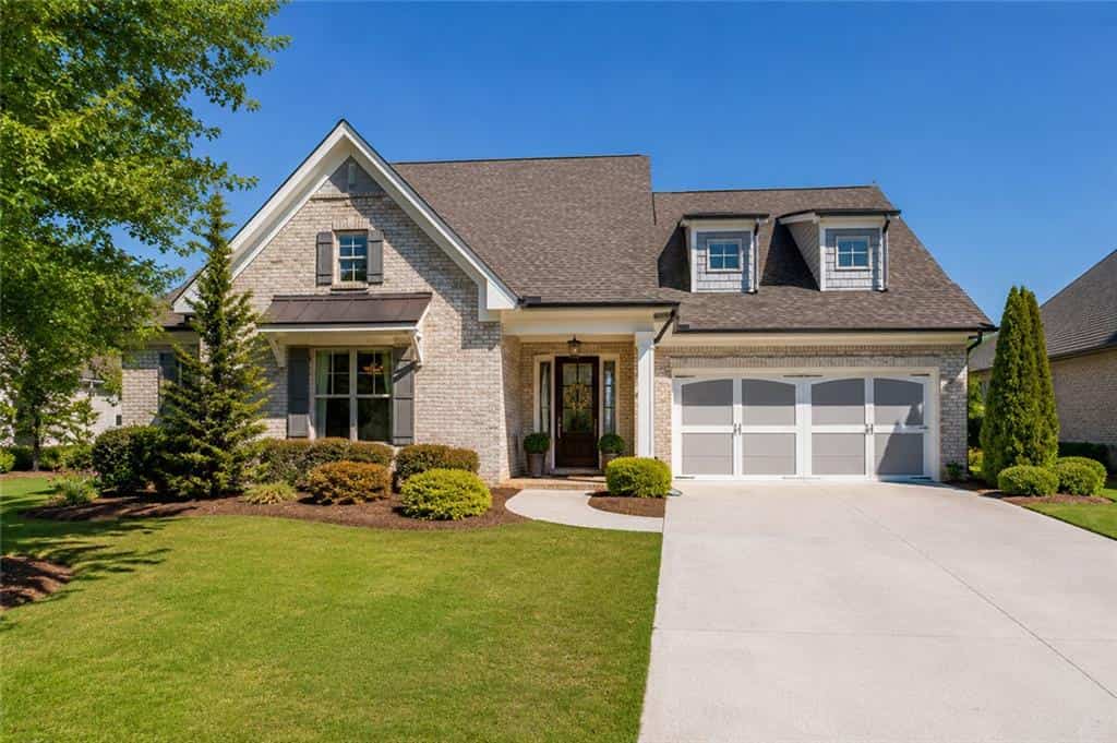 6025 Overlook Club Circle, Suwanee, GA 30024