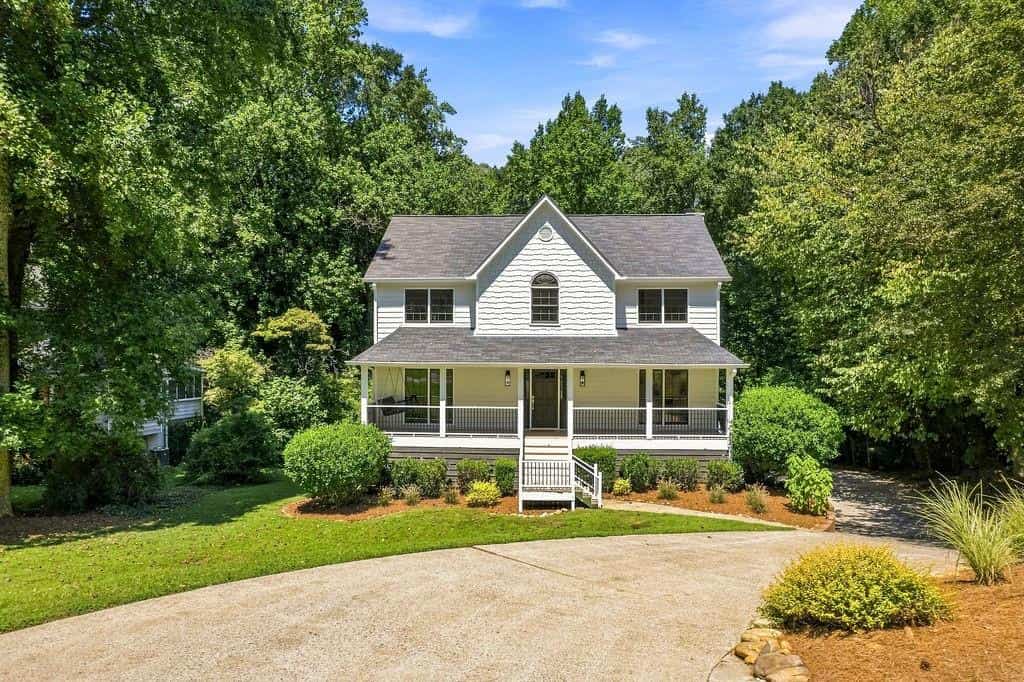 3627 Stonehenge Way NE, Marietta, GA 30066