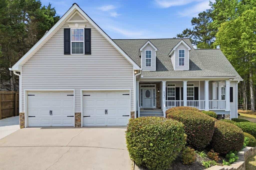 404 Vineyard Drive, Dallas, GA 30132