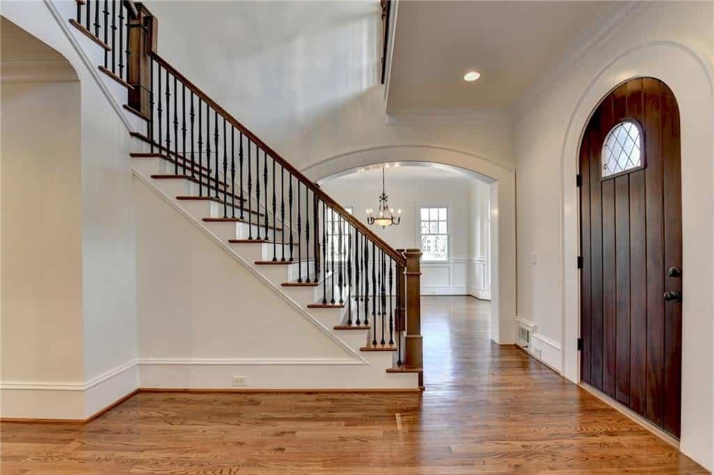 Listing photo 6