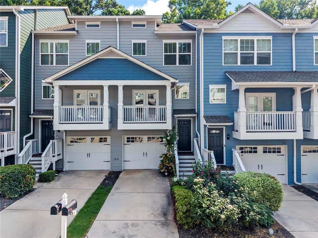 1425 Liberty Parkway NW, Atlanta, GA 30318