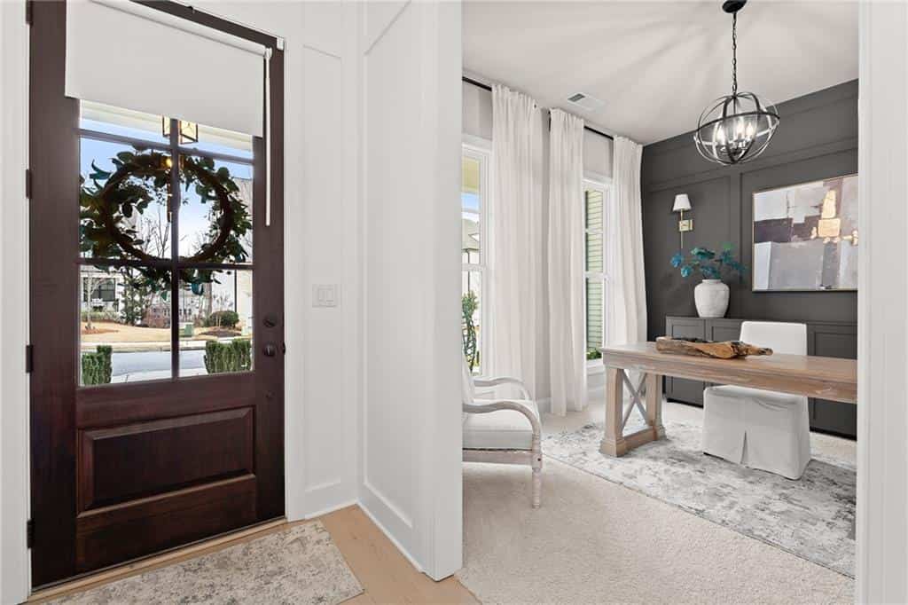 Listing photo 6