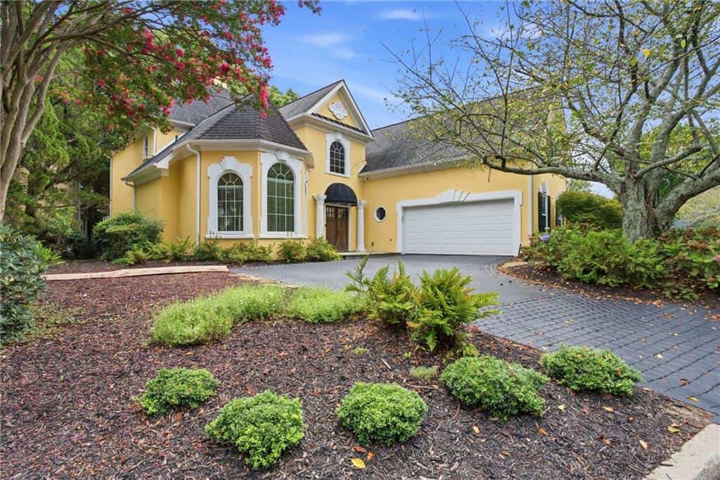 8585 Driver Circle, Alpharetta, GA 30022