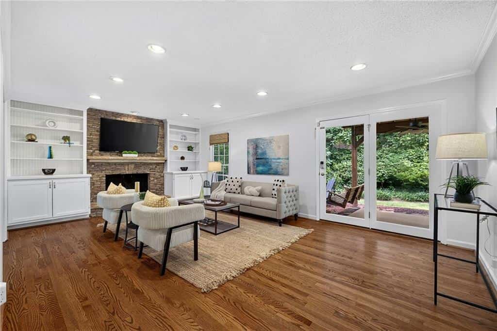 445 Cove Drive NE, Marietta, GA 30067