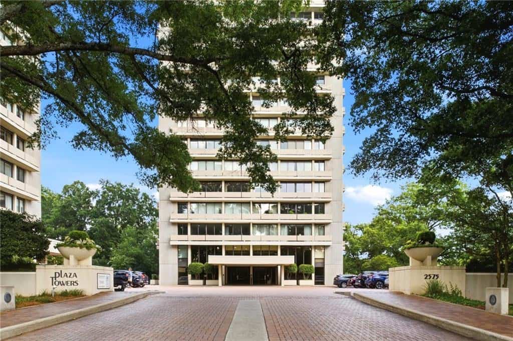 2575 Peachtree Road NE 2E #2E, Atlanta, GA 30305