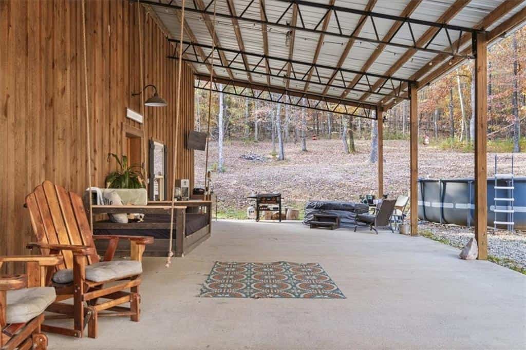 Listing photo 6