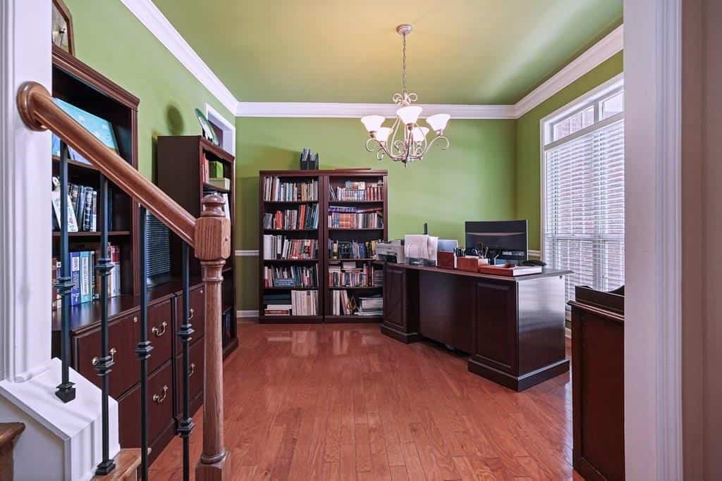 Listing photo 6