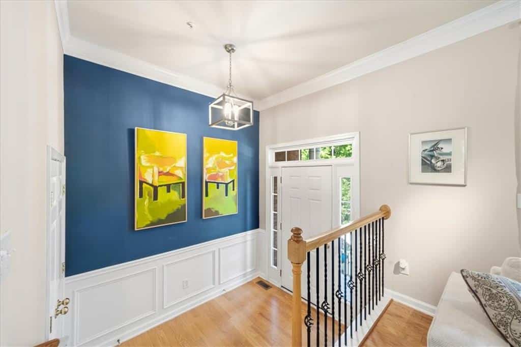 Listing photo 6