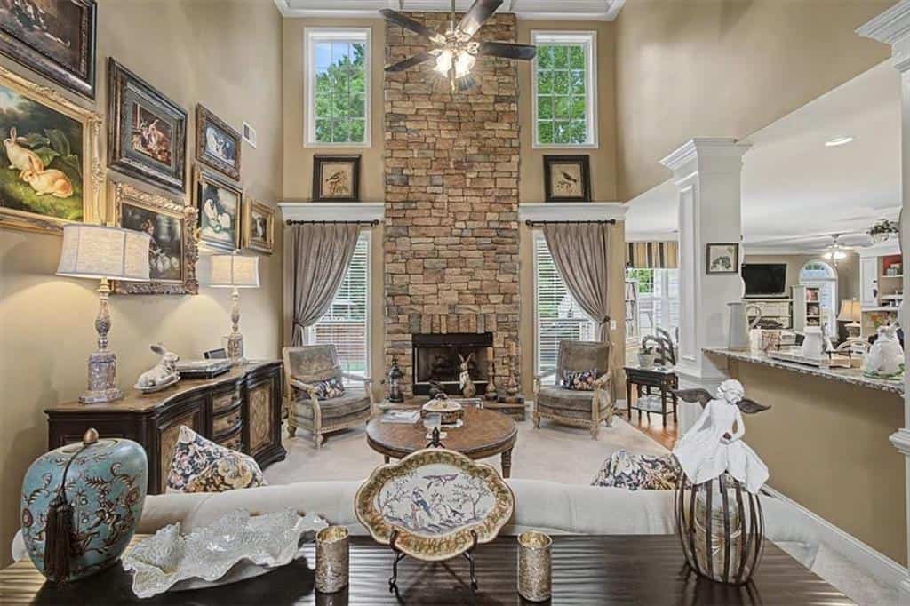 Listing photo 6