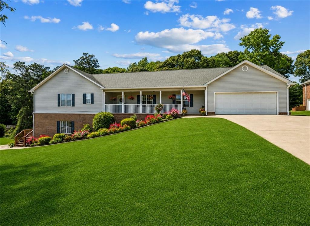 4022 Lyman Way, Gainesville, GA 30507