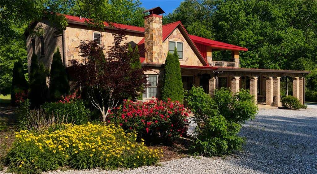 1422 Wolffork Road, Rabun Gap, GA 30568