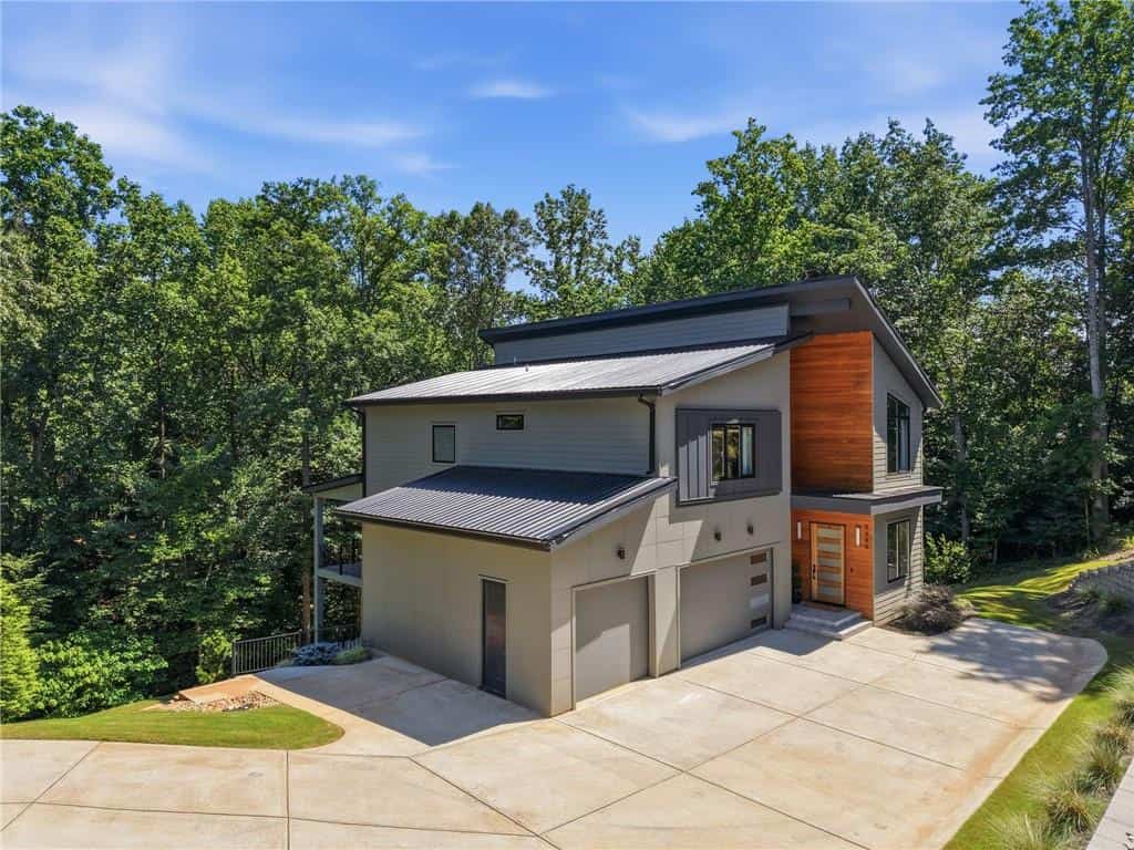 5545 Our Road, Oakwood, GA 30566
