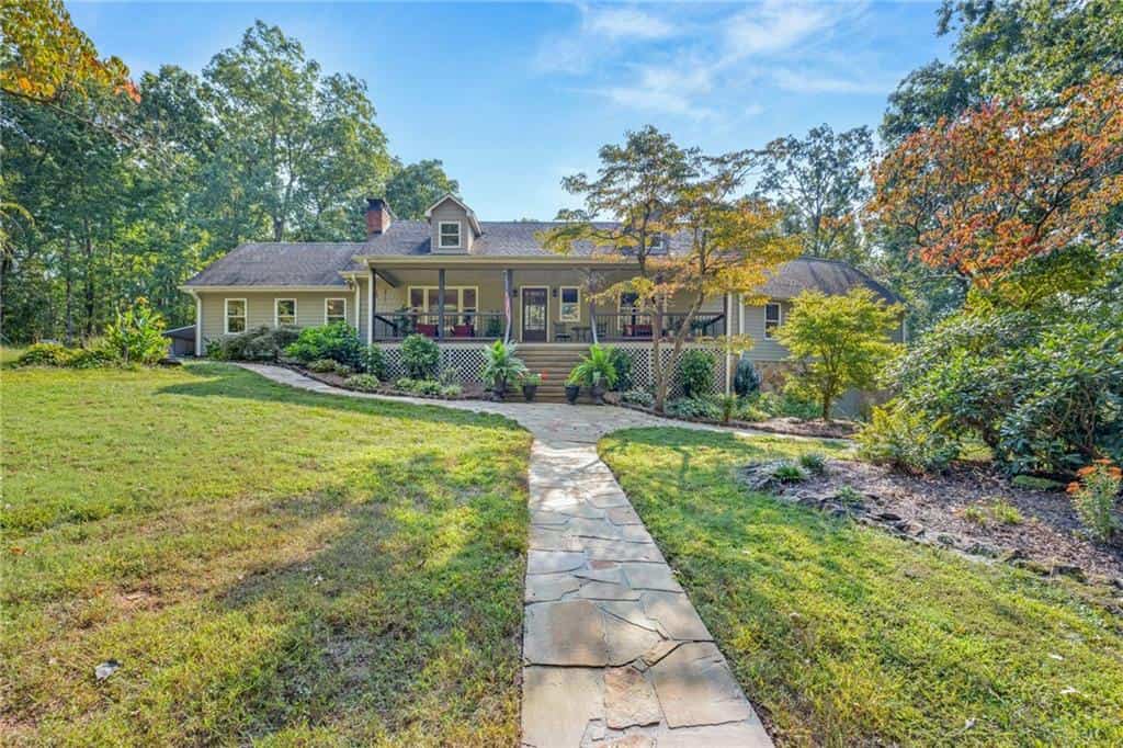 212 Knots Landing Drive, Demorest, GA 30535