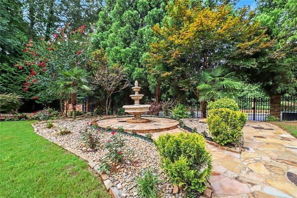 Listing photo 6
