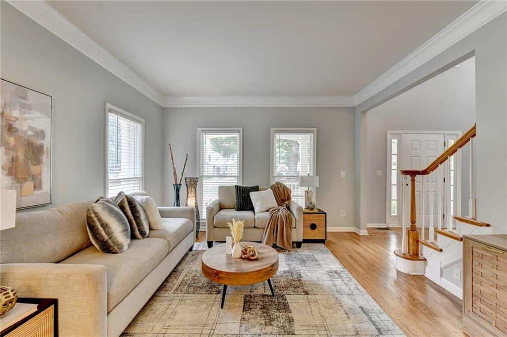 Listing photo 6