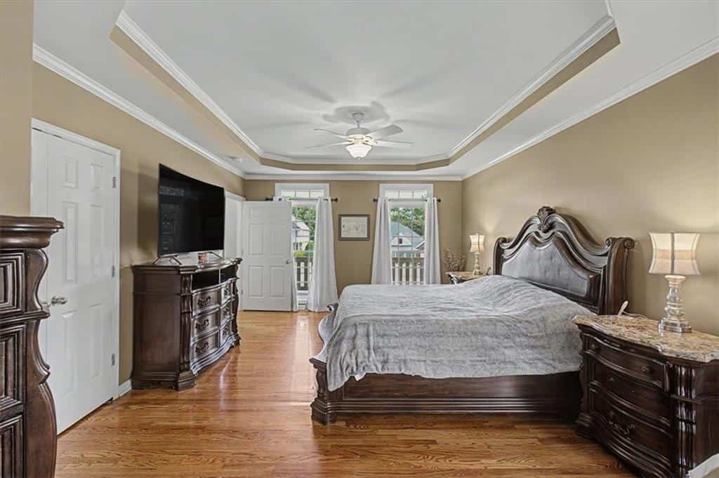 Listing photo 6