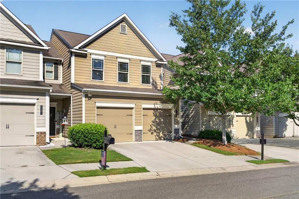 3383 Castleberry Village Circle 150 #150, Cumming, GA 30040