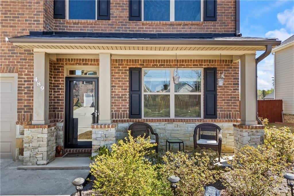 Listing photo 3