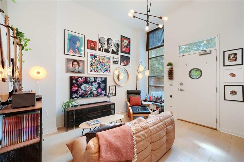 Listing photo 6