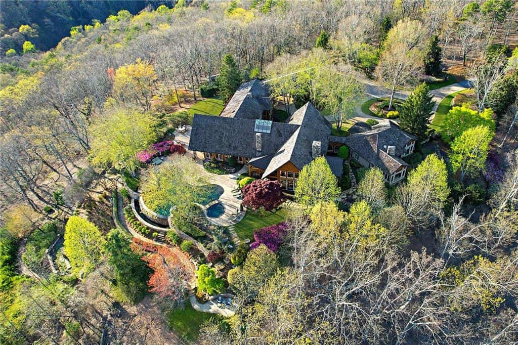 1103 Apple Pie Ridge Road, Alto, GA 30510